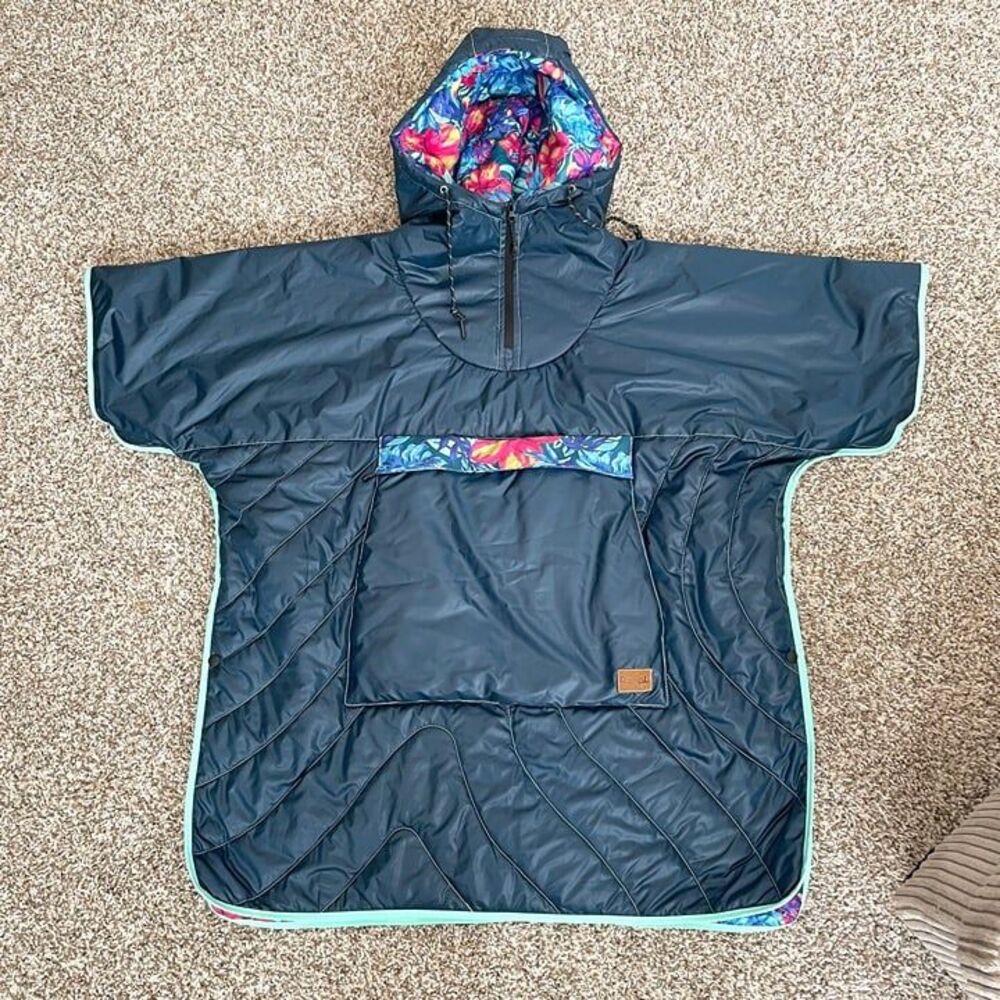 Rumpl Original Puffy Poncho Packable Wearable Blanket Coat